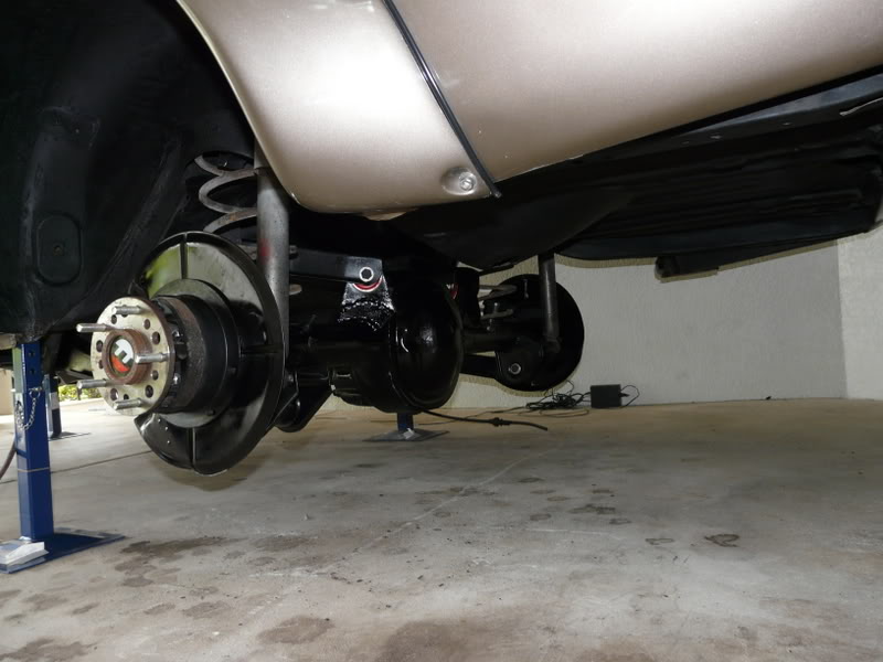 rear disc brakes for hq holden