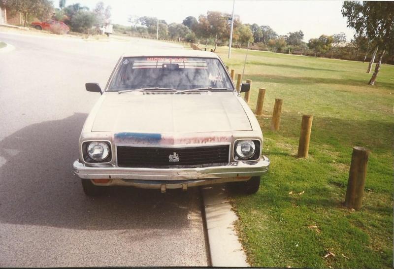 Torana1_zps7b4a9d3d.jpg